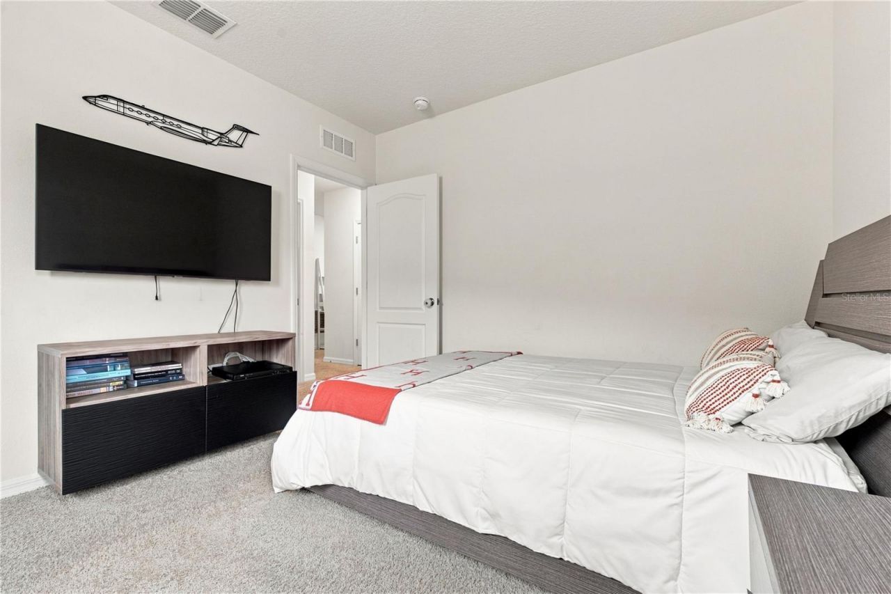 5378 Cedar Point Way, Magnolia Square, FL 34771 Photo