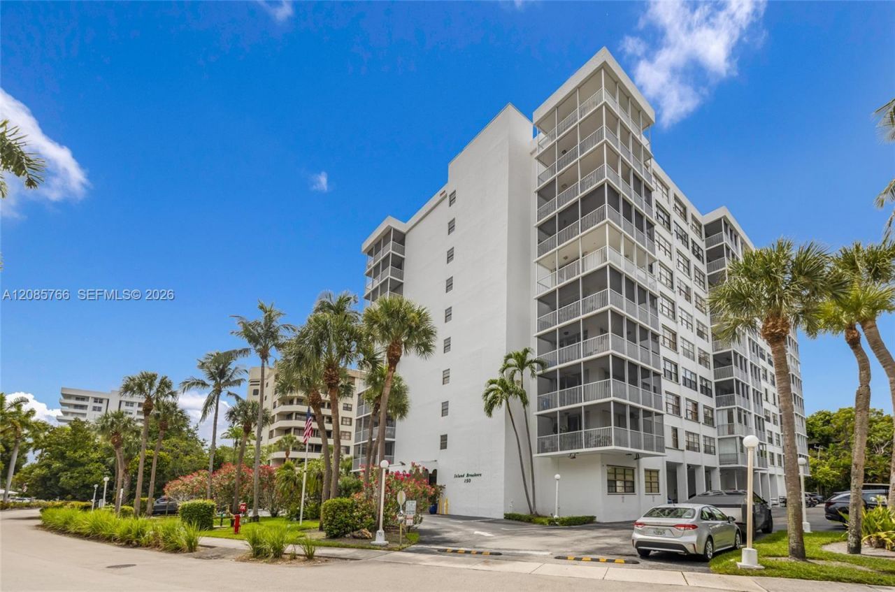 150 Ocean Lane Dr, Unit 2H, Key Biscayne, FL 33149 Photo