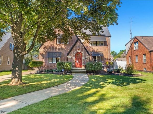 221 Raff Road NW, Canton, OH 44718