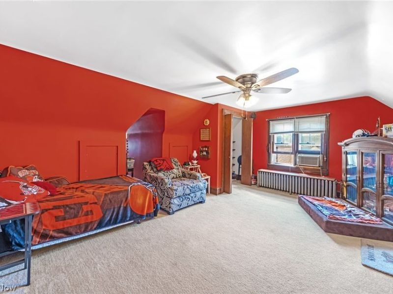 221 Raff Road NW, Canton, OH 44718 Photo 23