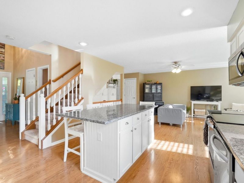 6900 Sunningdale Drive, Westerville, OH 43082 Photo 18