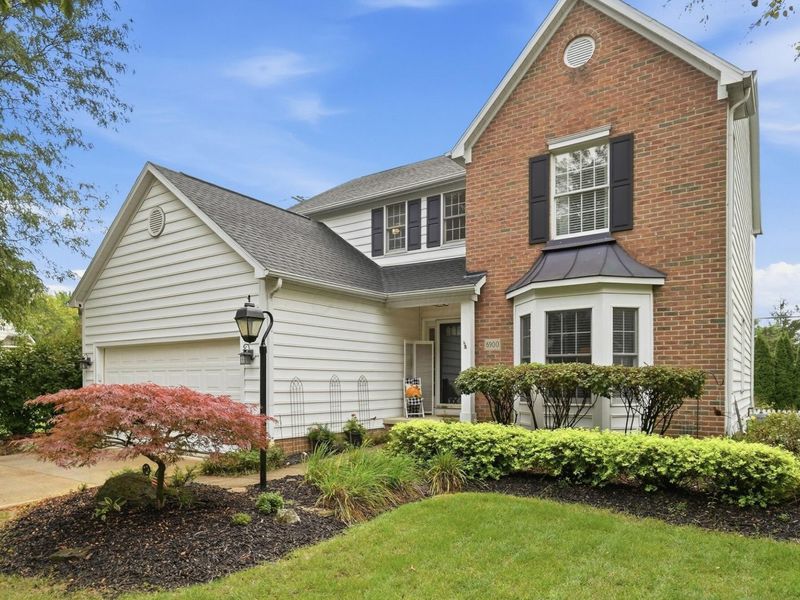 6900 Sunningdale Drive, Westerville, OH 43082 Photo 2