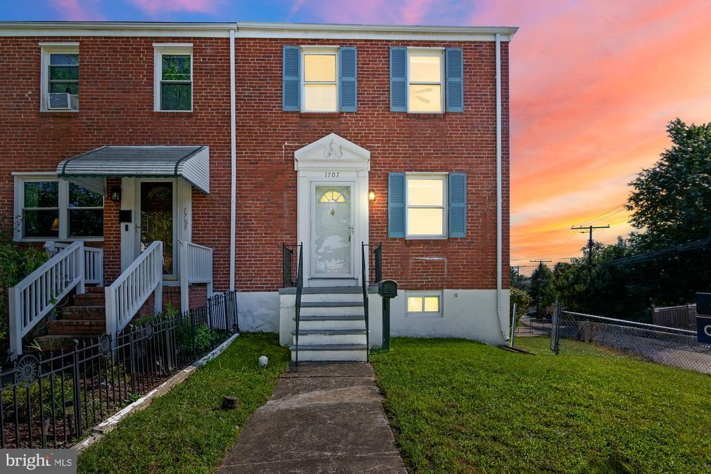 1707 Pin Oak Road, Parkville, MD 21234 Main Photo