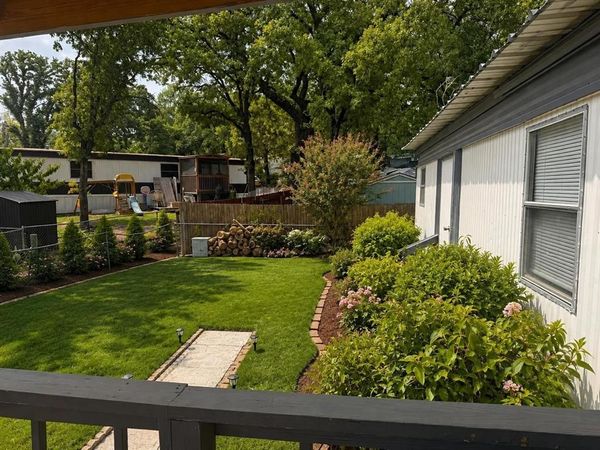 604 Autumn Leaves Trail, Grand Prairie, TX 75060