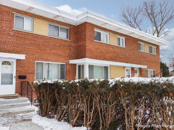 43 E Judith Ann Drive , Mount Prospect, IL 60056