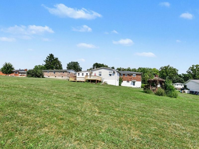 1327 Libby Lane, Ohio Township, OH 45157 Photo 28