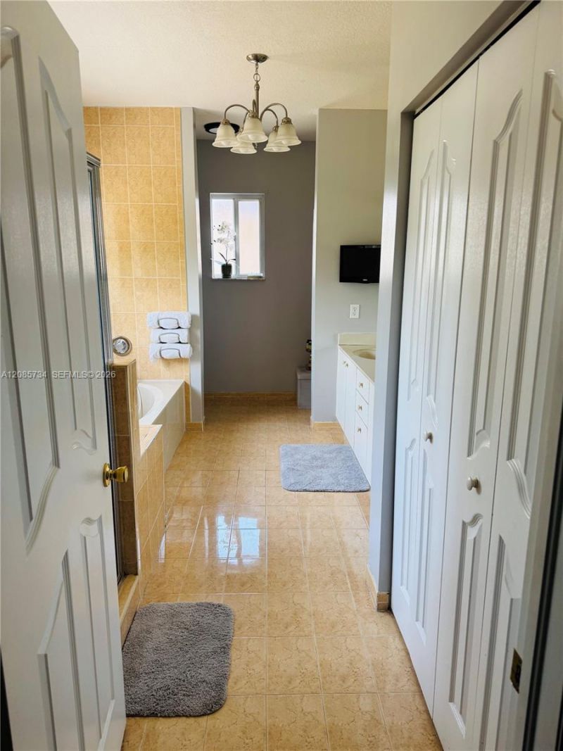1240 NE 41st Pl, Homestead, FL 33033 Photo
