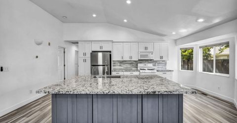 5125 Lorenzo Lane, Sparks, NV 89436 Photo