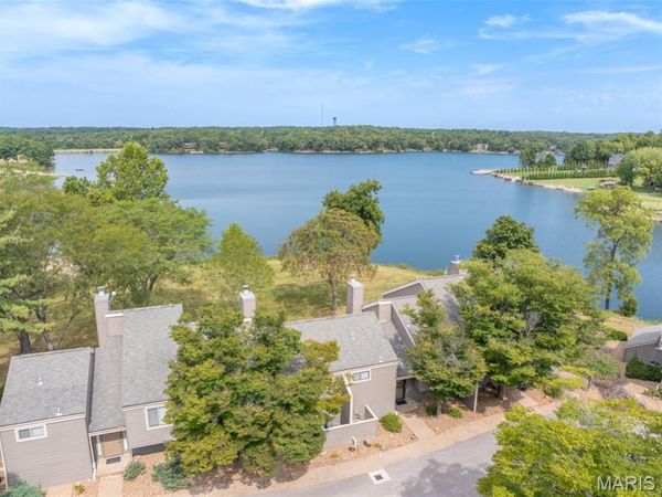 103 Geneva Cove Drive , Innsbrook, MO 63390