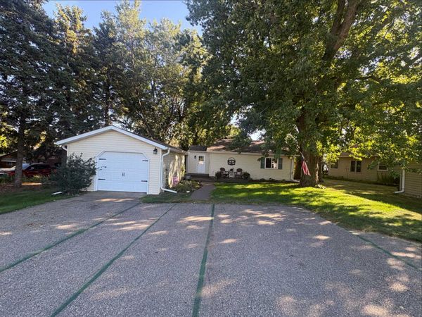 12103 Pelican Heights Road , Ashby, MN 56309