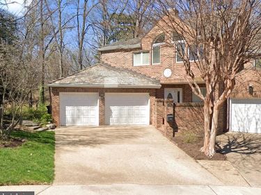 2481 N WAKEFIELD COURT N, ARLINGTON, VA 22207
