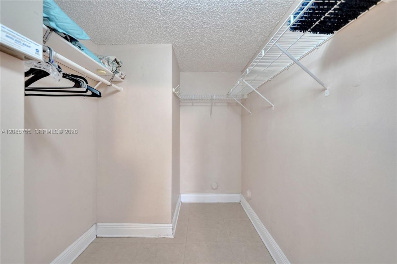 2298 NW 78th Ave, Unit 102, Pembroke Pines, FL 33024 Photo