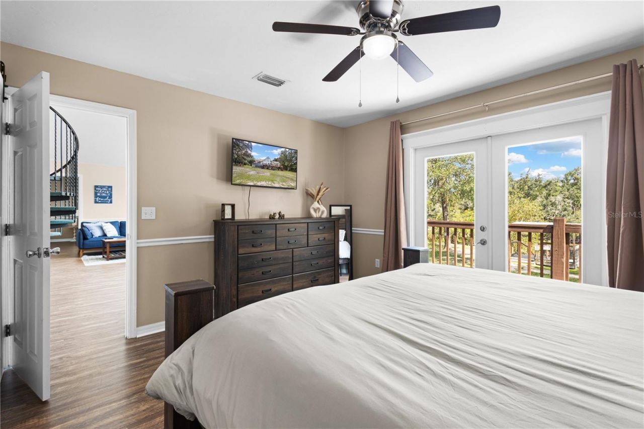190 SE Riverside West Drive, Branford, FL 32008 Photo