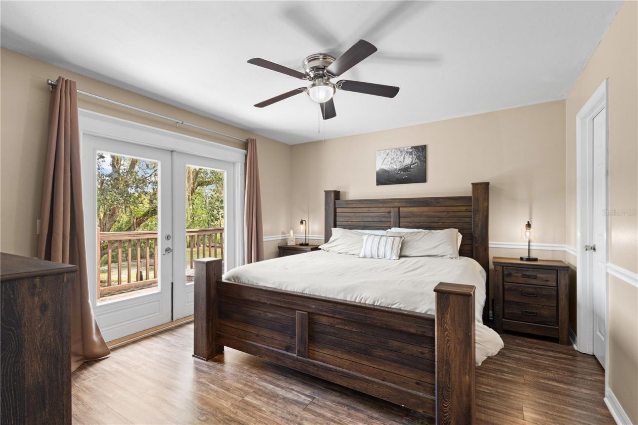 190 SE Riverside West Drive, Branford, FL 32008 Photo