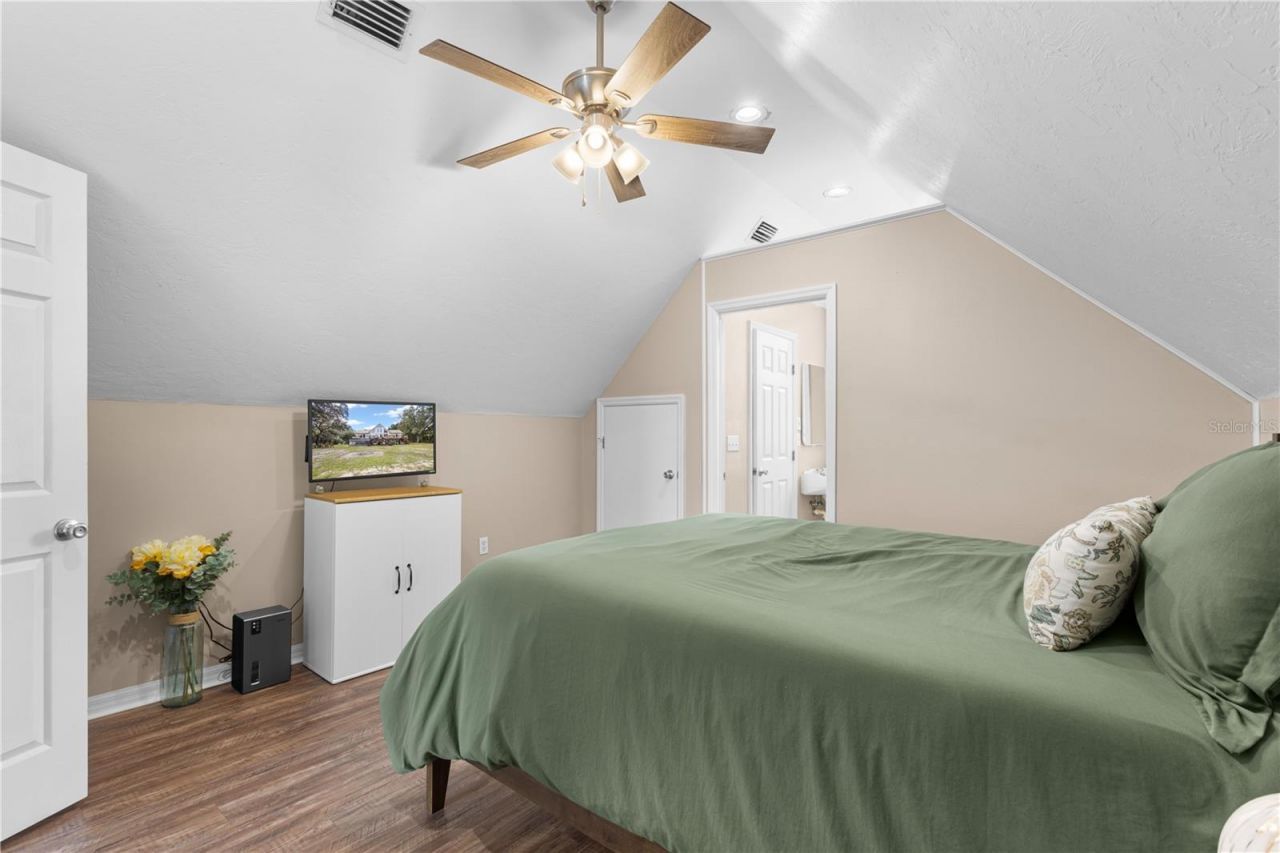 190 SE Riverside West Drive, Branford, FL 32008 Photo