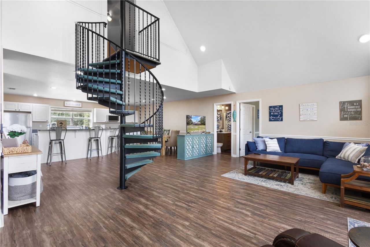 190 SE Riverside West Drive, Branford, FL 32008 Photo