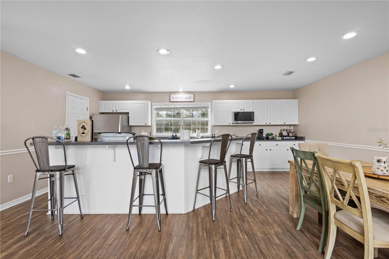 190 SE Riverside West Drive, Branford, FL 32008 Photo
