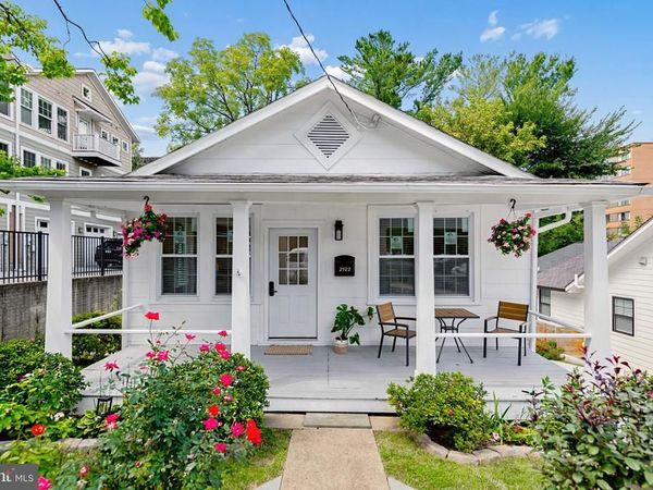 2122 N THOMAS STREET, ARLINGTON, VA 22207