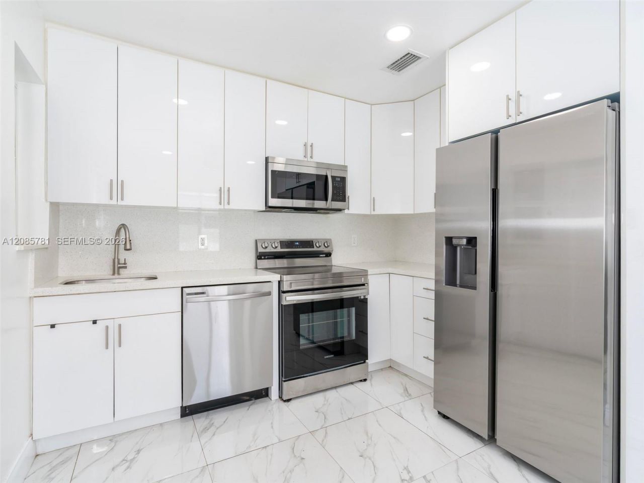 3375 SW 1st St, Miami, FL 33135 Photo