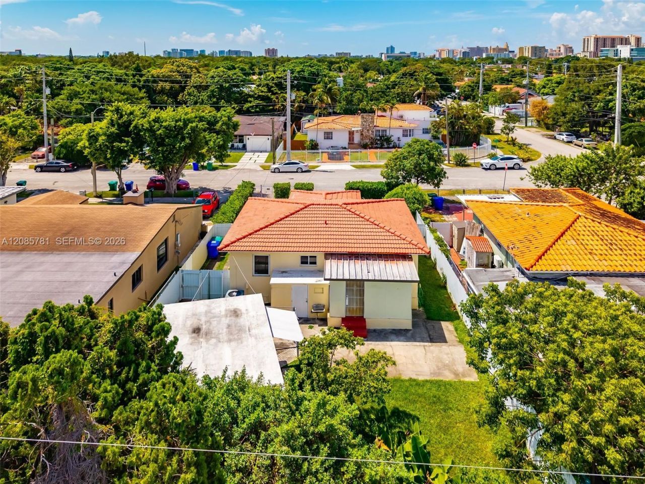 3375 SW 1st St, Miami, FL 33135 Photo
