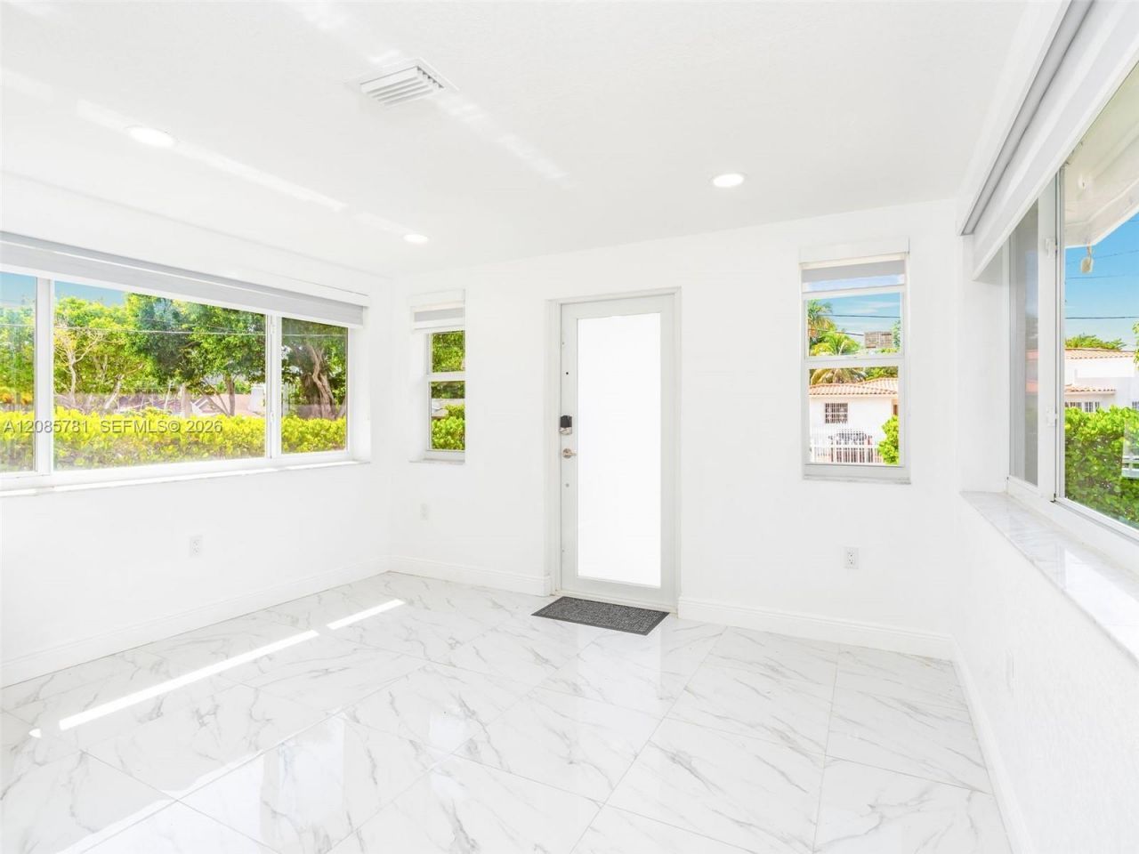 3375 SW 1st St, Miami, FL 33135 Photo