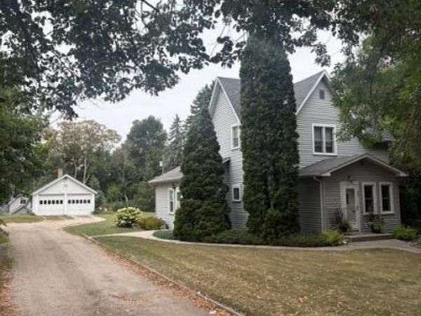 308 4th Street SE, Pelican Rapids, MN 56572