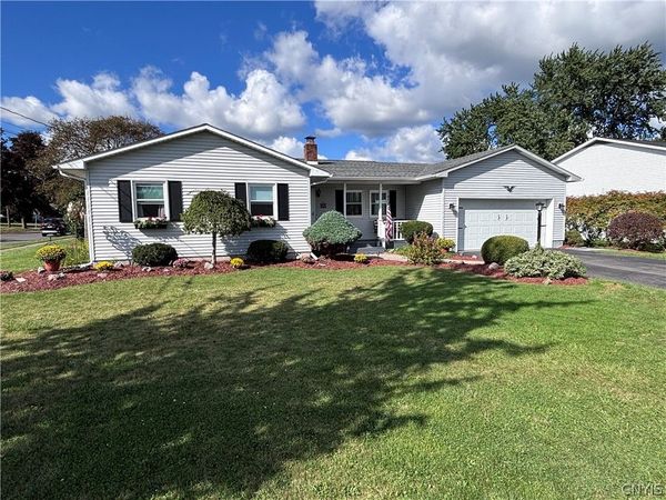 47 Metcalf Drive , Auburn, NY 13021