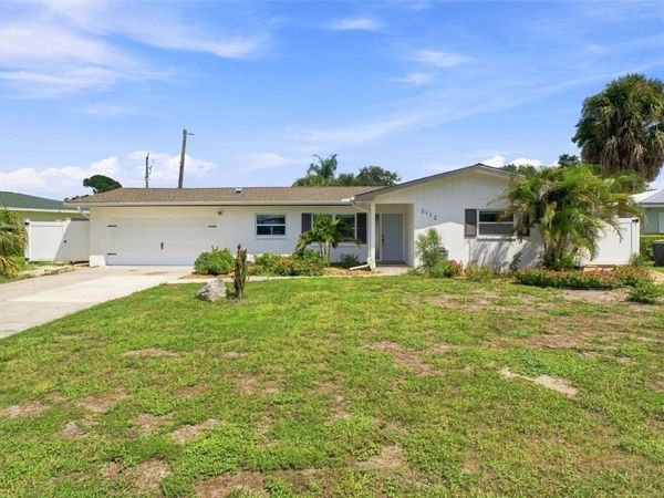 2172 UNIVERSITY DRIVE S, CLEARWATER, FL 33764