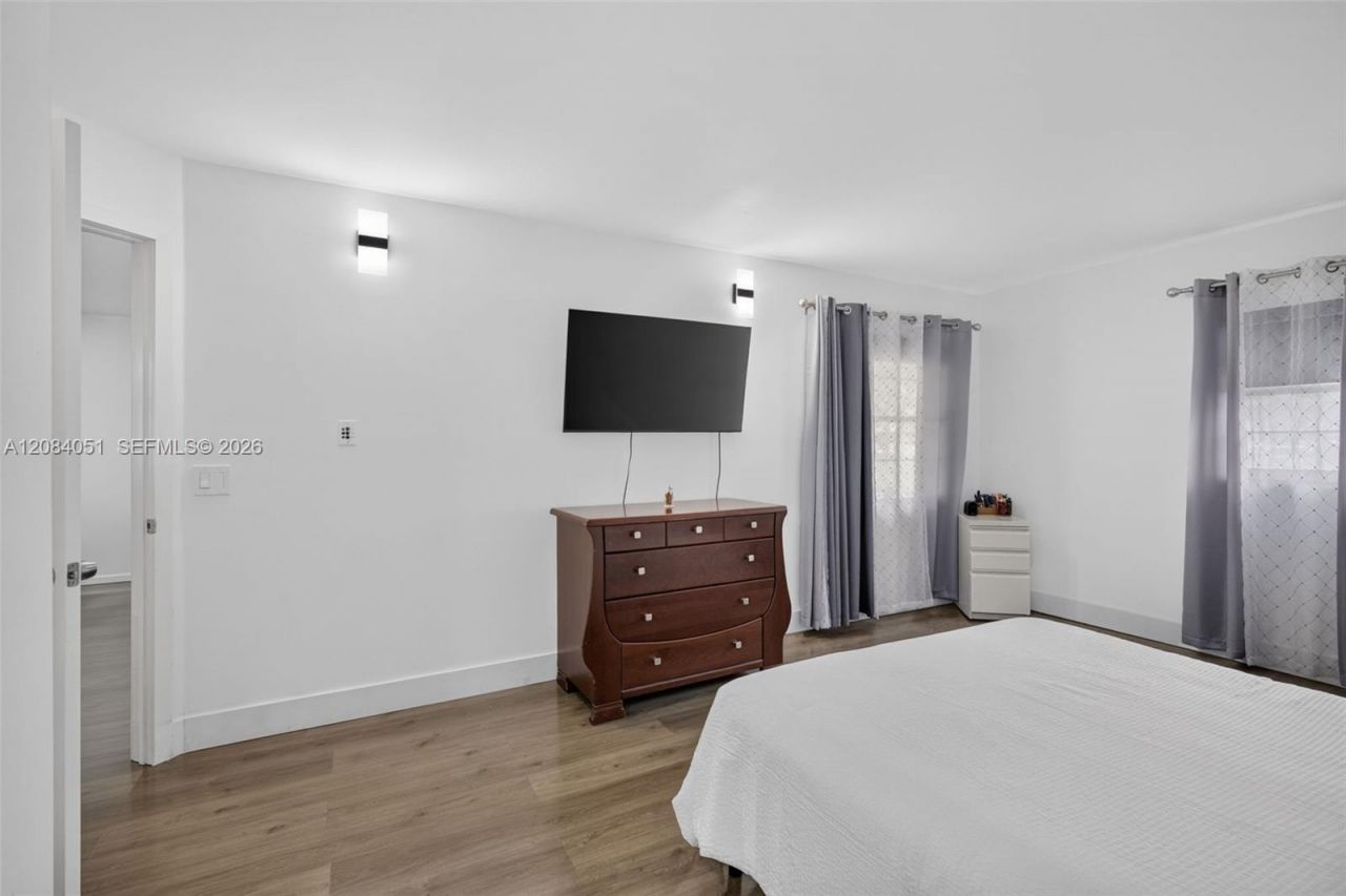 1100 SW 130th Ave, Unit 112H, Pembroke Pines, FL 33027 Photo