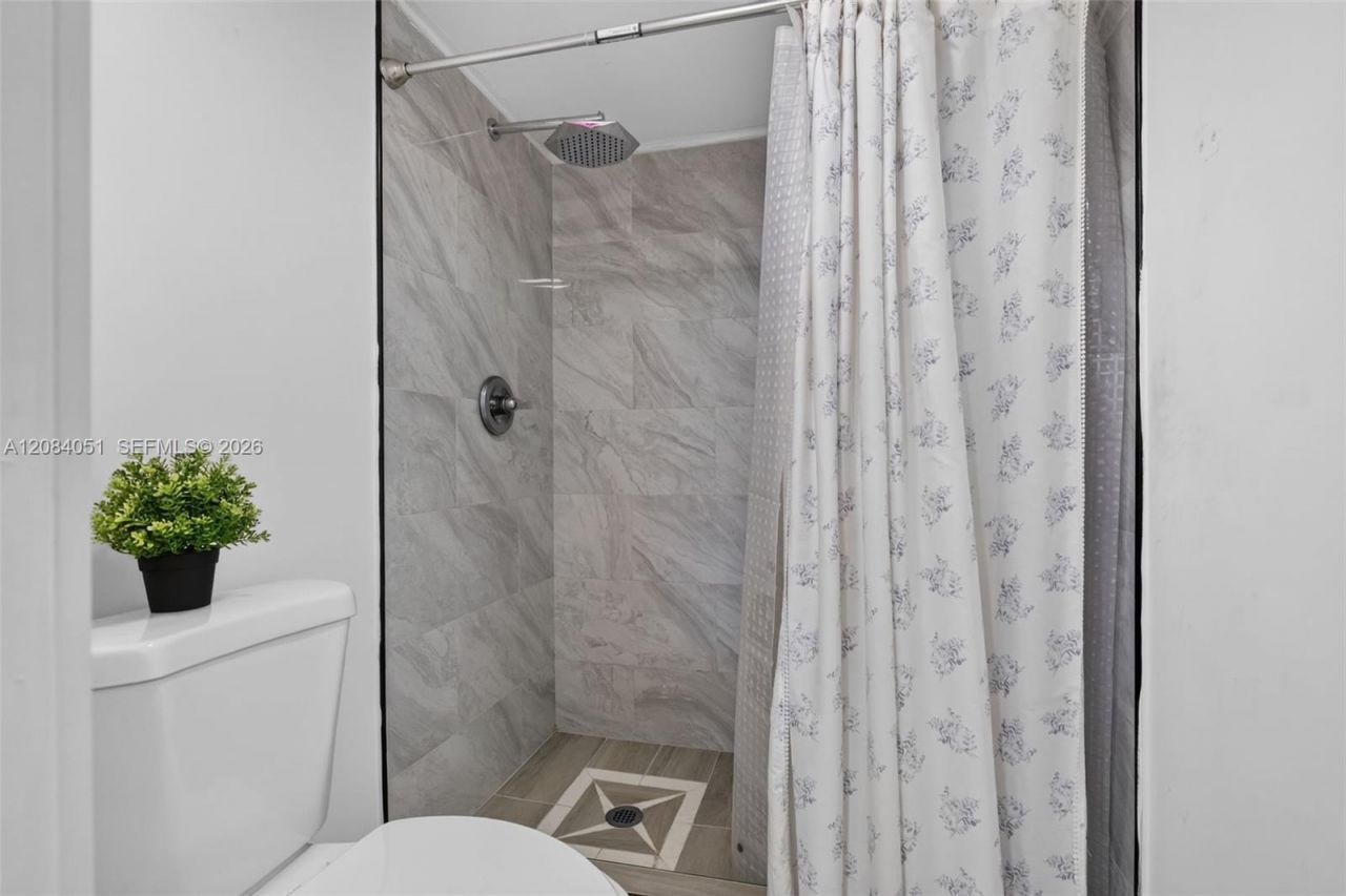 1100 SW 130th Ave, Unit 112H, Pembroke Pines, FL 33027 Photo