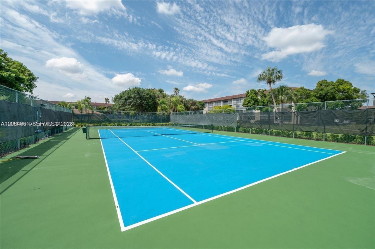 1100 SW 130th Ave, Unit 112H, Pembroke Pines, FL 33027 Photo