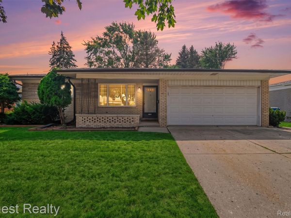 3450 Shampo Drive, Warren, Mi 48092