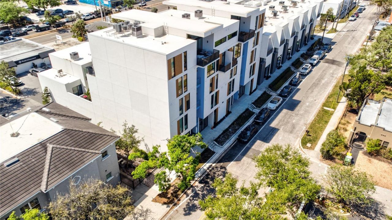 1558 4th Street, Unit 108, Sarasota, FL 34236 Photo