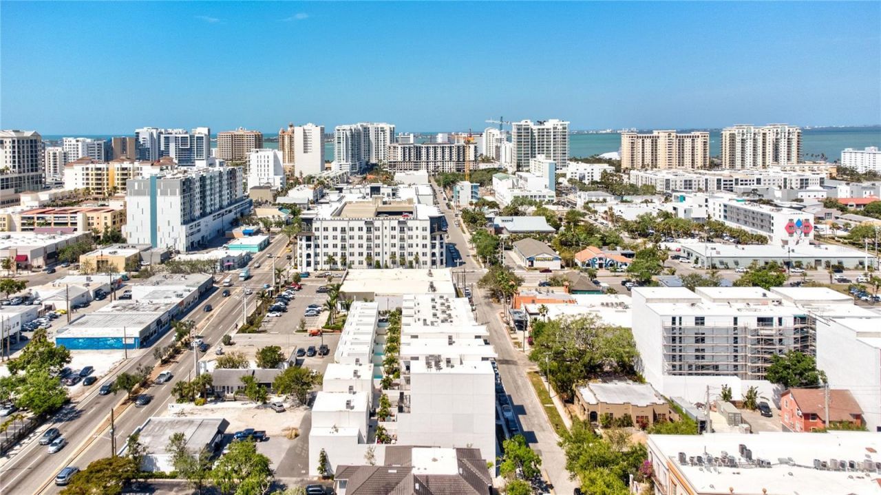 1558 4th Street, Unit 108, Sarasota, FL 34236 Photo