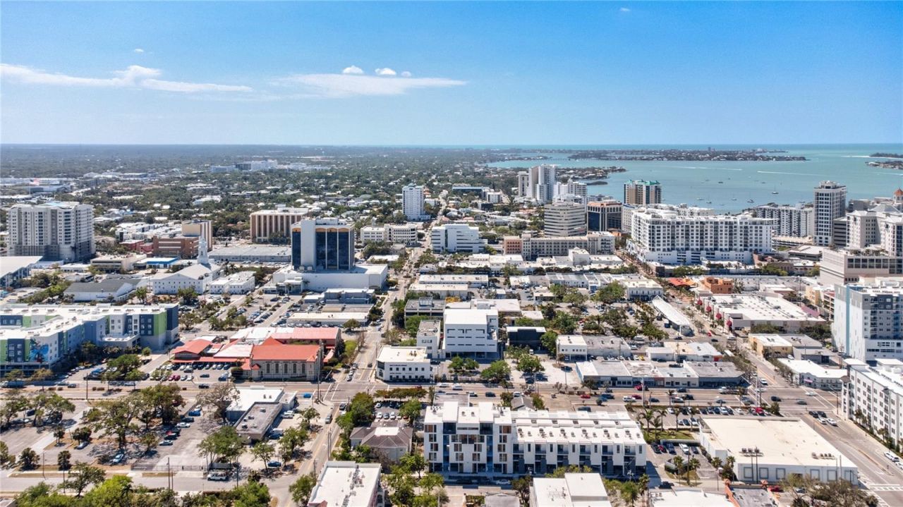 1558 4th Street, Unit 108, Sarasota, FL 34236 Photo