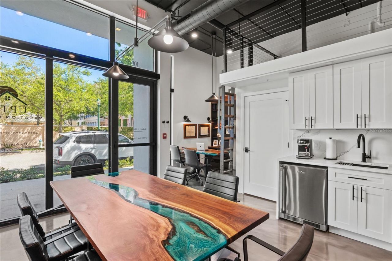 1558 4th Street, Unit 108, Sarasota, FL 34236 Photo