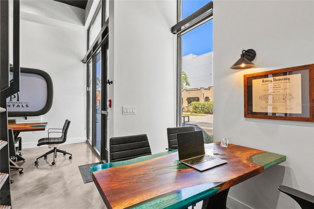 1558 4th Street, Unit 108, Sarasota, FL 34236 Photo