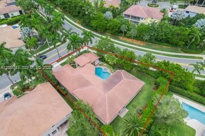 1604 Victoria Pointe Ln, Weston, FL 33327 Photo