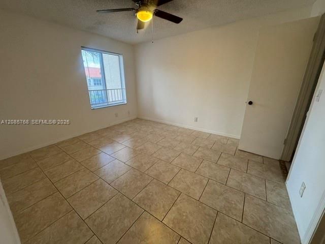 3350 NW Pinewalk Dr N, Unit 1427, Margate, FL 33063 Photo