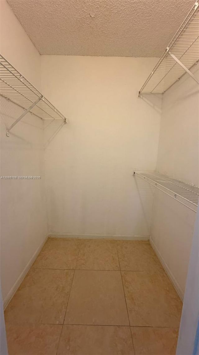 3350 NW Pinewalk Dr N, Unit 1427, Margate, FL 33063 Photo