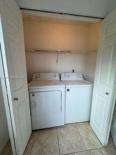 3350 NW Pinewalk Dr N, Unit 1427, Margate, FL 33063 Photo