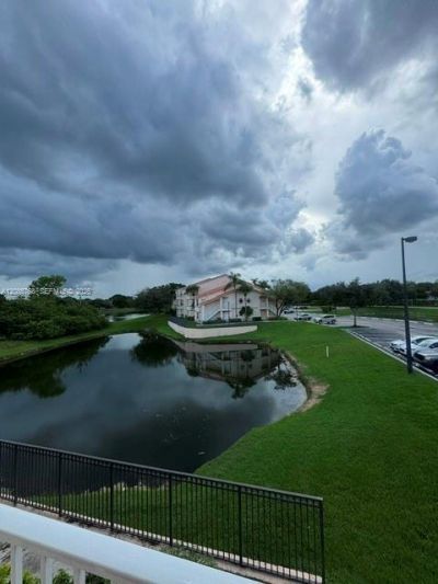 3350 NW Pinewalk Dr N, Unit 1427, Margate, FL 33063 Photo