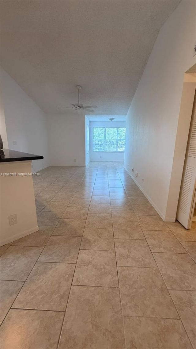 3350 NW Pinewalk Dr N, Unit 1427, Margate, FL 33063 Photo