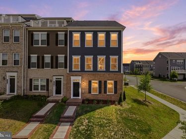 17279 TURNSTONE DRIVE , DUMFRIES, VA 22026