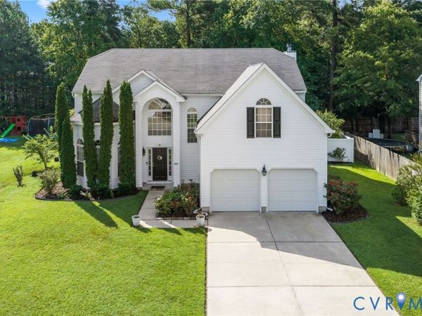 6924 Lakeside Drive , Hayes, VA 23072