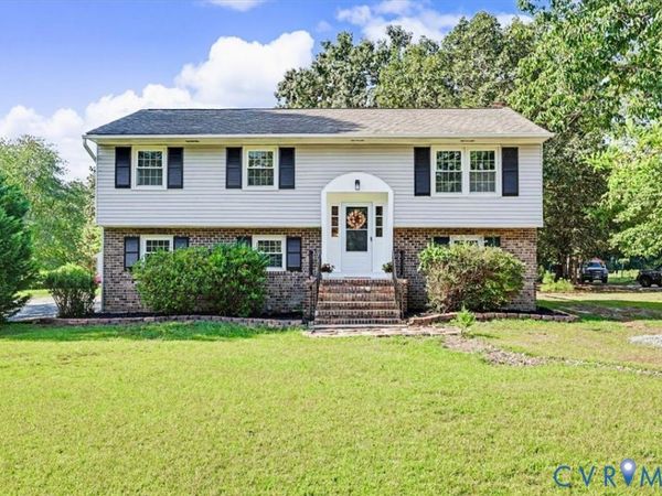 9737 Graves Road , Chester, VA 23803