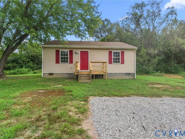 646 Valley Drive , Callao, VA 22435