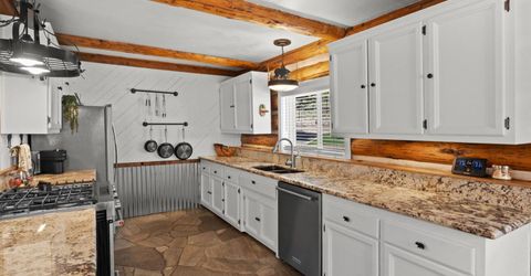429 Barrett Drive, Stateline, NV 89449 Photo