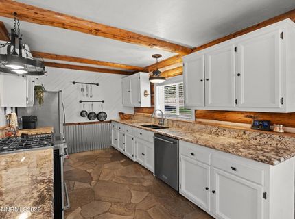 429 Barrett Drive, Stateline, NV 89449 Photo