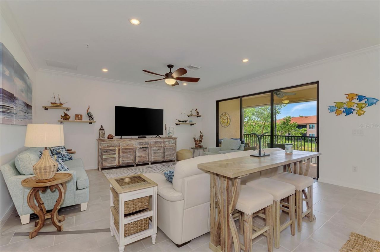 10212 Staggerbush Drive, Unit 202, Venice, FL 34293 Photo